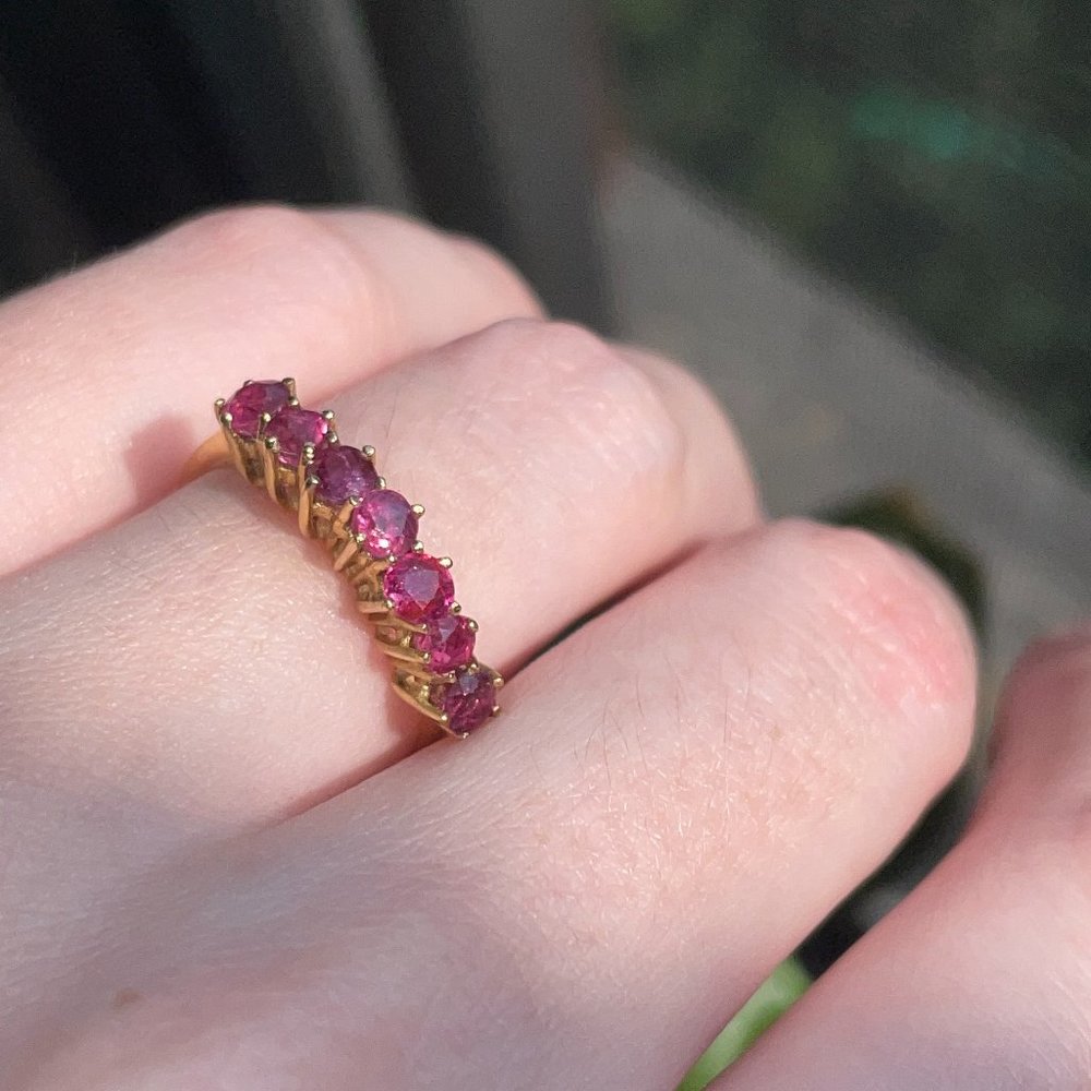 Ruby half eternity band 18k gold - Picture 16 of 17